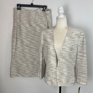 S03 NWT Preston & York Cream and Gray 2Pc Skirt Suit. Sz12